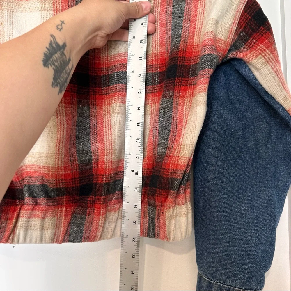 BKE Buckle Brushed Wool Blend Plaid Denim Jacket sz S - Picture 12 of 12